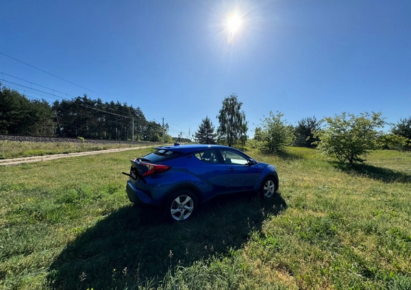 Toyota C-HR cena 77600 przebieg: 115200, rok produkcji 2018 z Konin małe 781